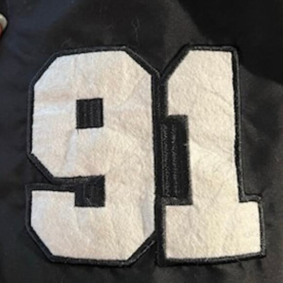 Marvel Deadpool Bomber Style Black Puff Jacket Zip Front Patches Mens Medium - Picture 5 of 10